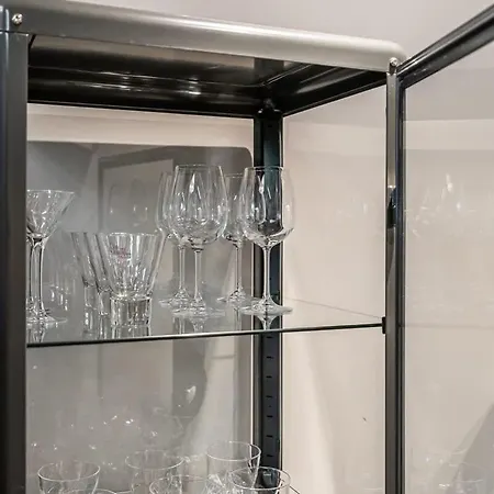 Domillion 1bdr Quiet W Parking & Greenery B9c1 *